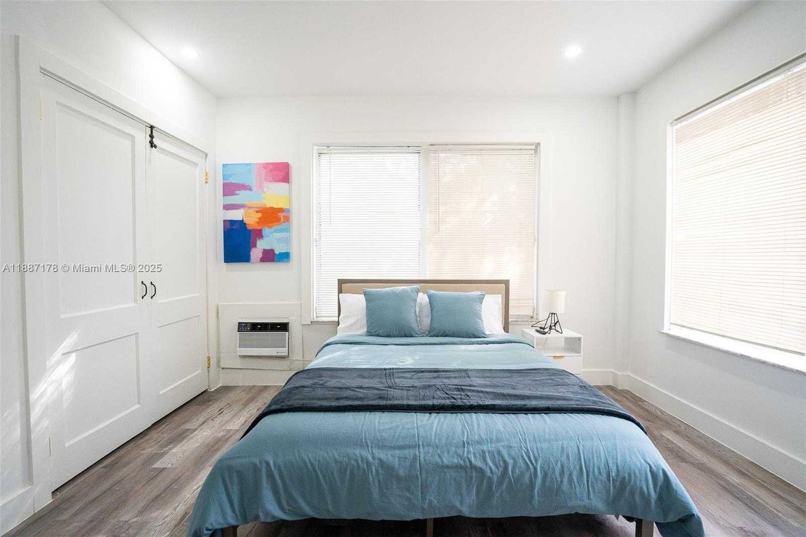 Small Image of 444 PONCE DE LEON BLVD, Coral Gables Number 70