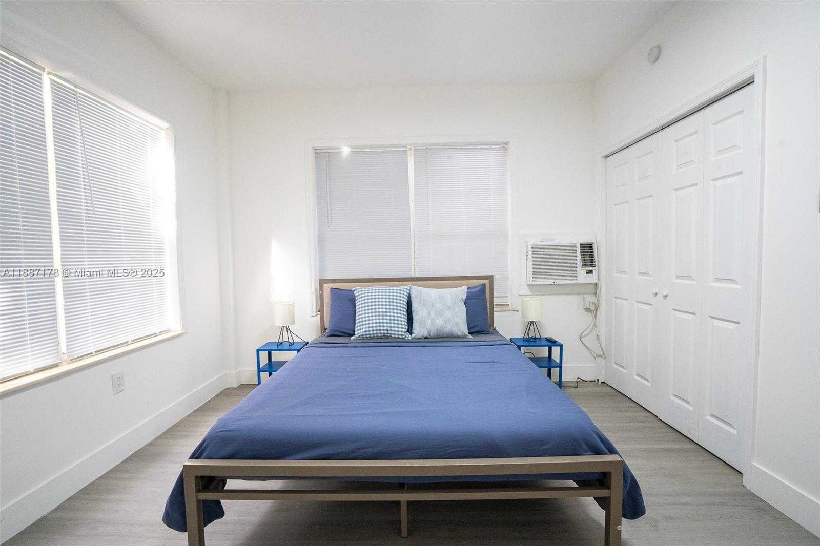 Small Image of 444 PONCE DE LEON BLVD, Coral Gables Number 73