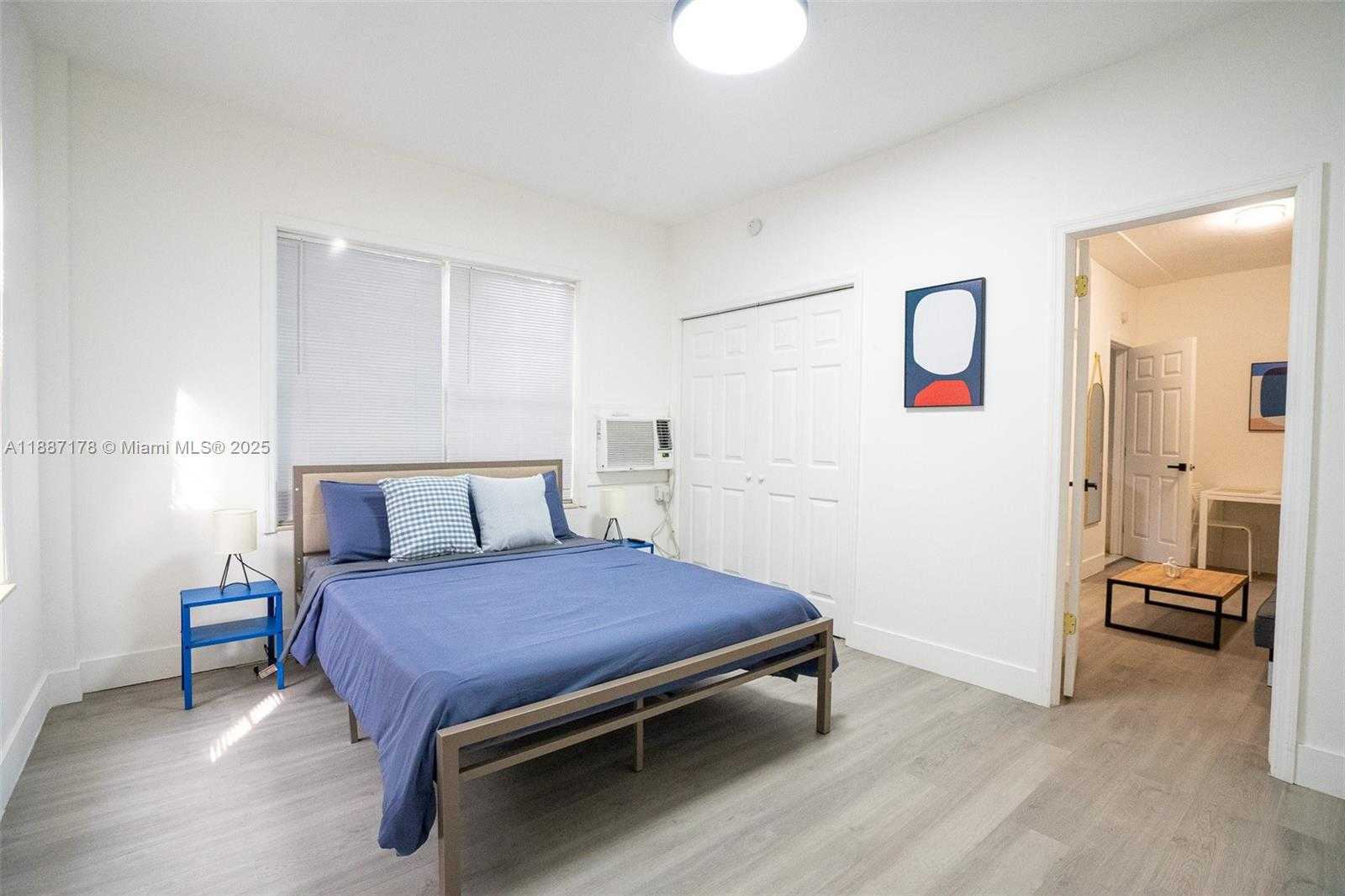 Small Image of 444 PONCE DE LEON BLVD, Coral Gables Number 74