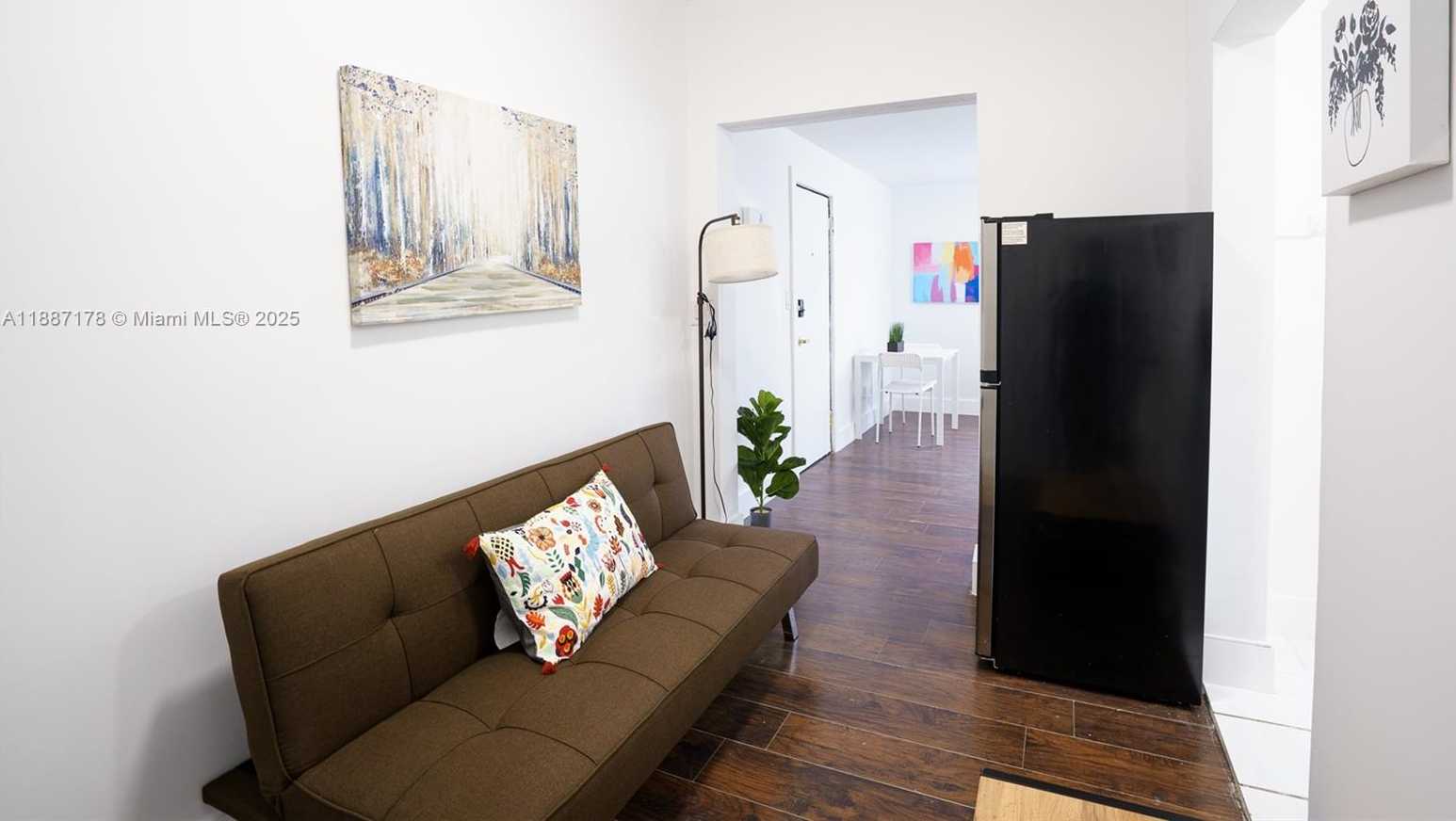 Small Image of 444 PONCE DE LEON BLVD, Coral Gables Number 88