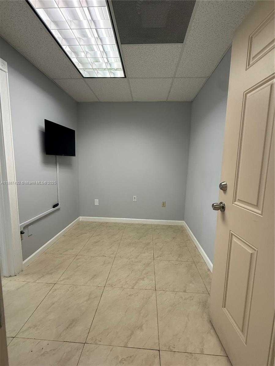 Small Image of 1820 NORTH EAST 163RD ST, North Miami Beach Number 7