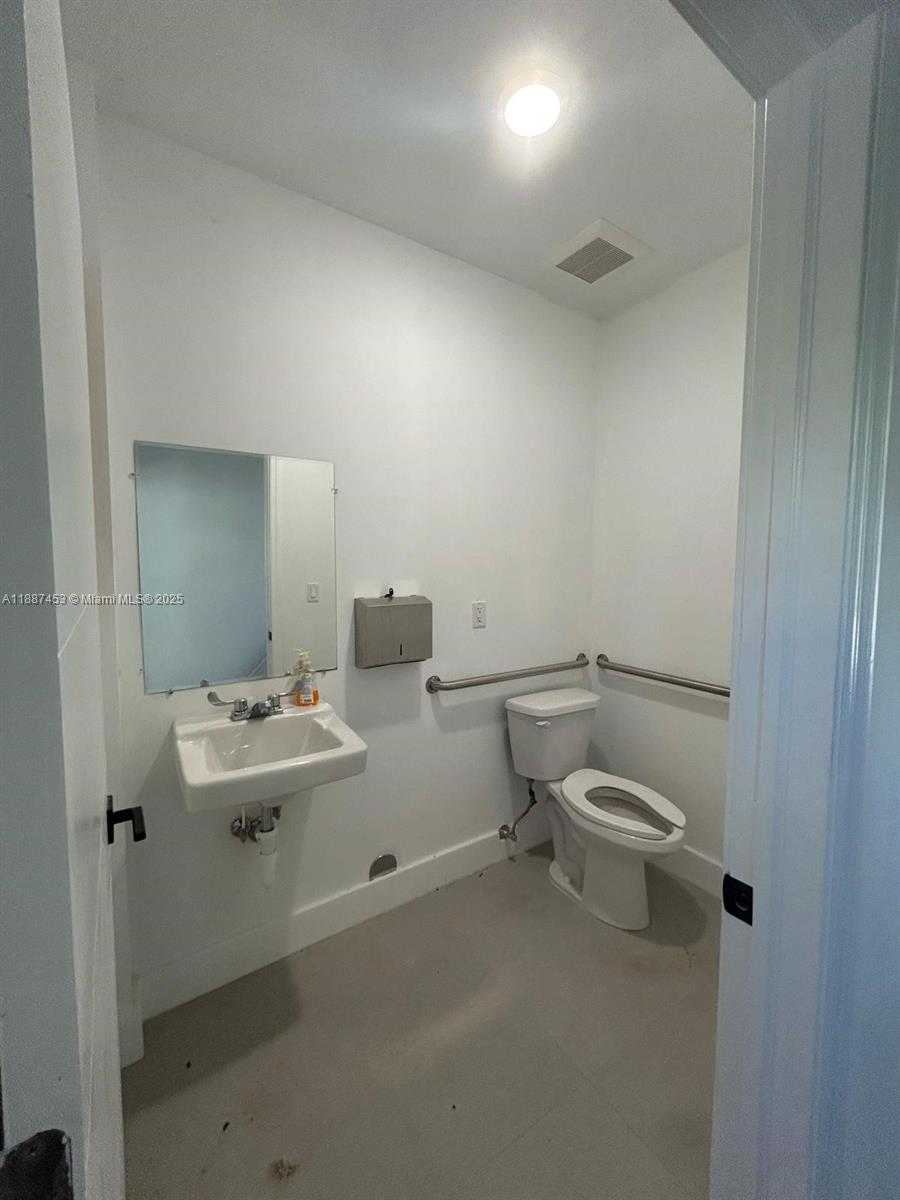 Small Image of 4200 NORTH WEST 2ND AVE, Miami Number 6