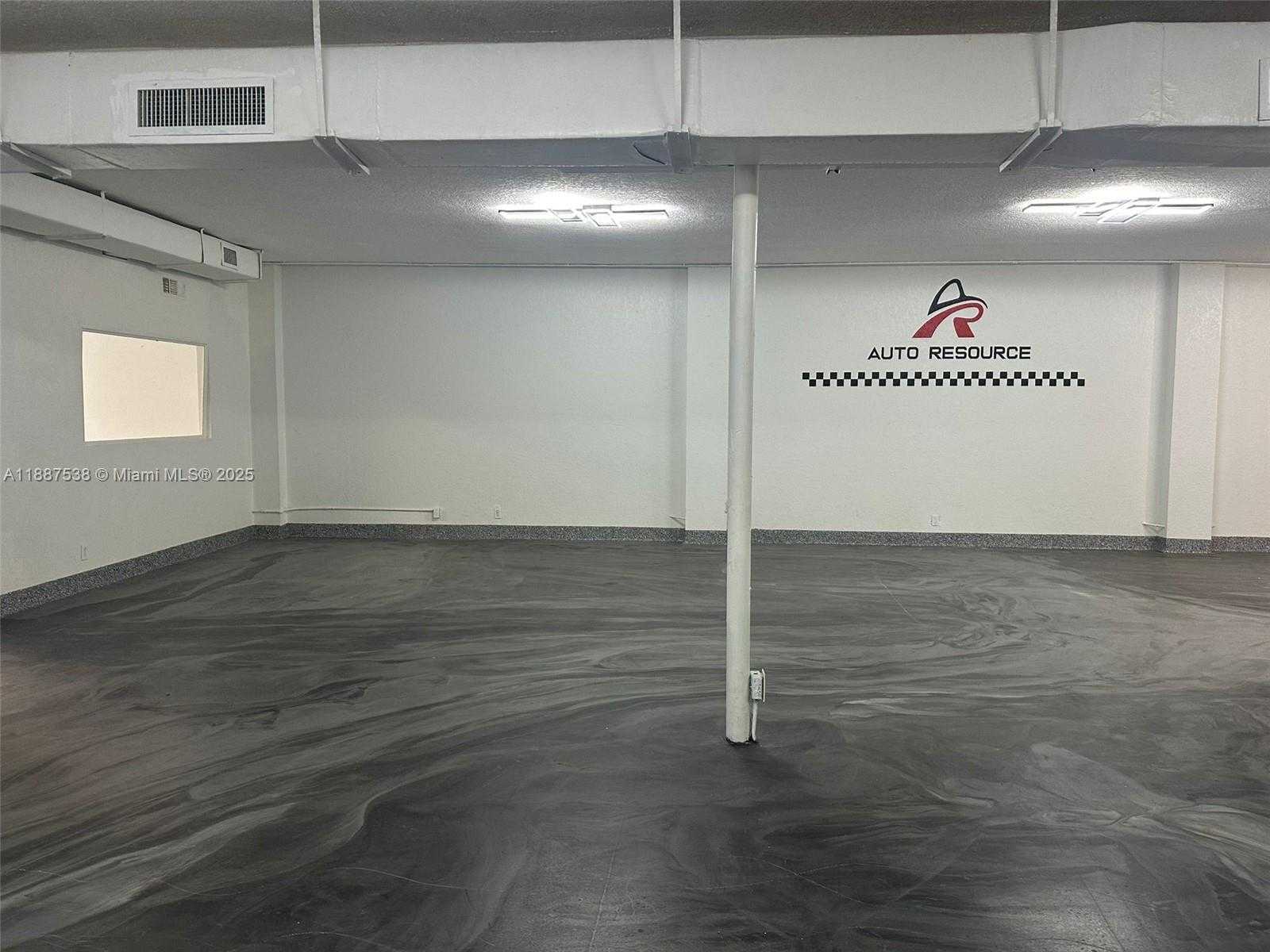 Small Image of 721 SOUTH 21ST AVE, Hollywood Number 11