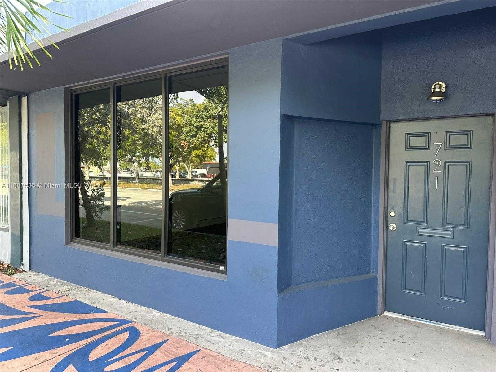 Small Image of 721 SOUTH 21ST AVE, Hollywood Number 2