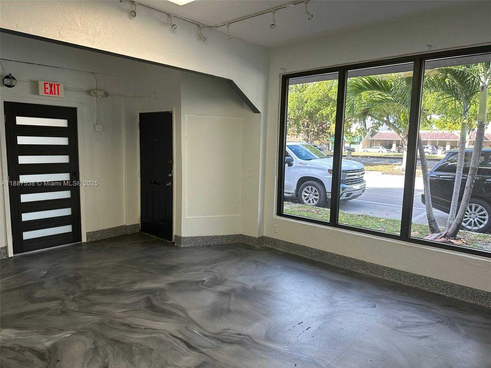 Small Image of 721 SOUTH 21ST AVE, Hollywood Number 5