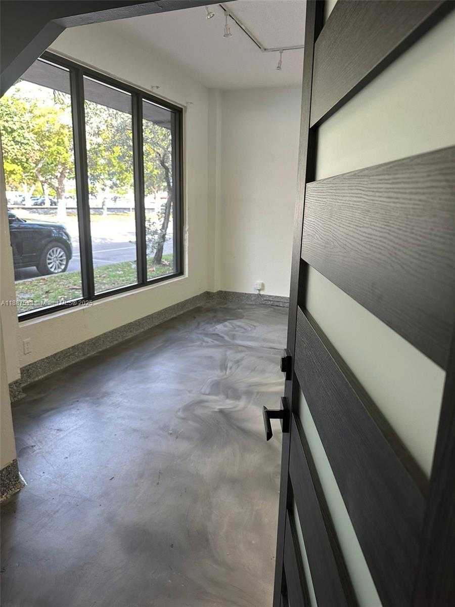 Small Image of 721 SOUTH 21ST AVE, Hollywood Number 6