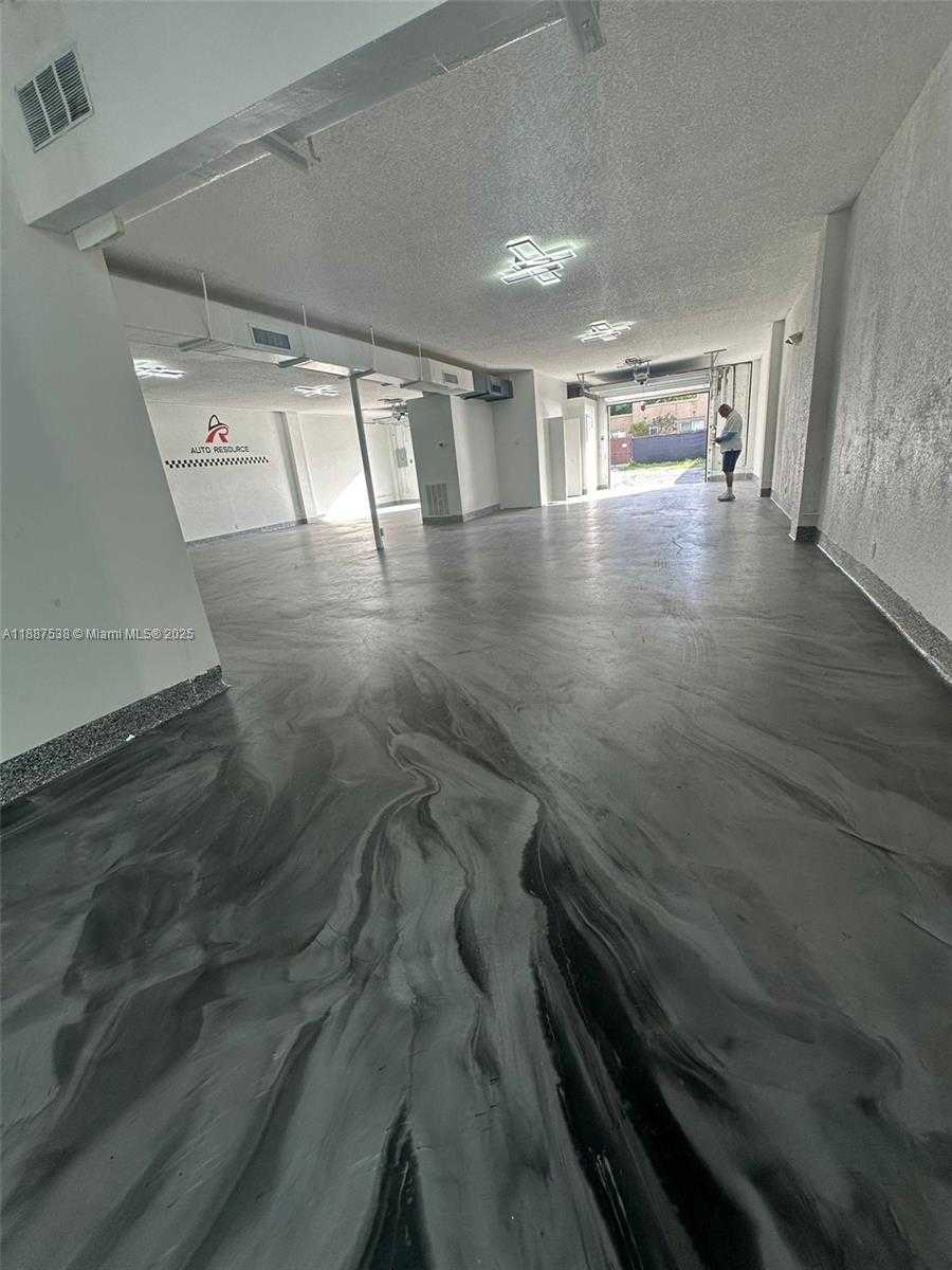 Small Image of 721 SOUTH 21ST AVE, Hollywood Number 8