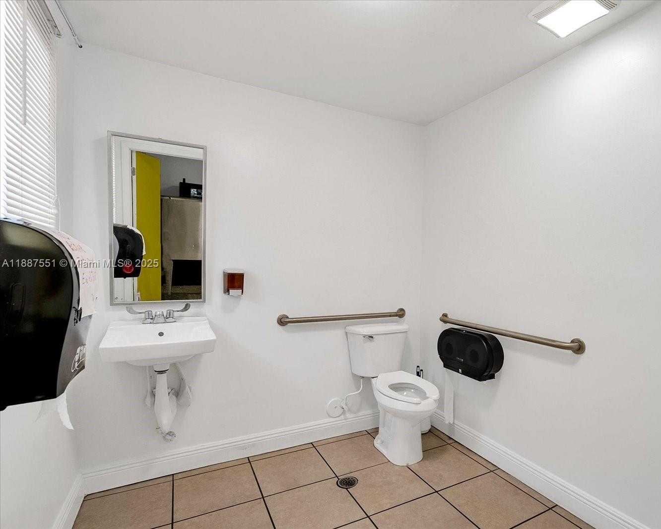Small Image of 5769 SOUTH WEST 8 ST, Miami Number 10
