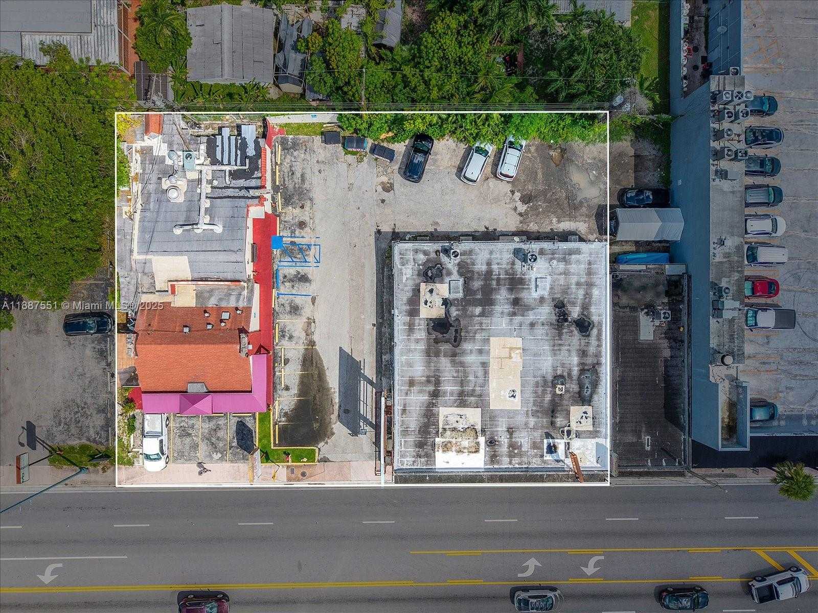 Small Image of 5769 SOUTH WEST 8 ST, Miami Number 5