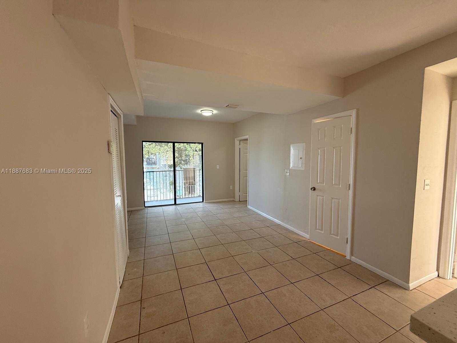 Small Image of 763 SOUTH WEST 5TH ST, Miami Number 15