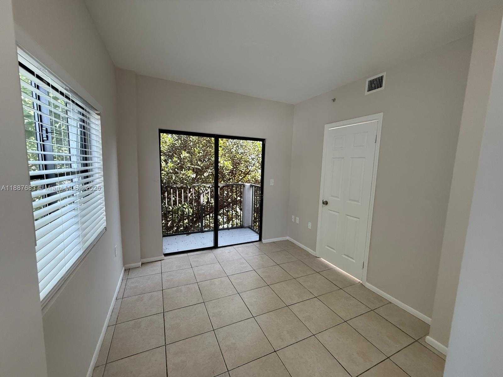 Small Image of 763 SOUTH WEST 5TH ST, Miami Number 20