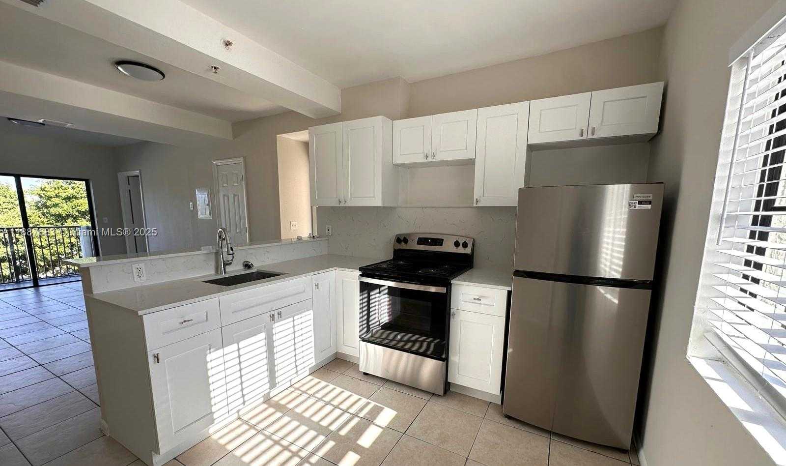 Small Image of 763 SOUTH WEST 5TH ST, Miami Number 23