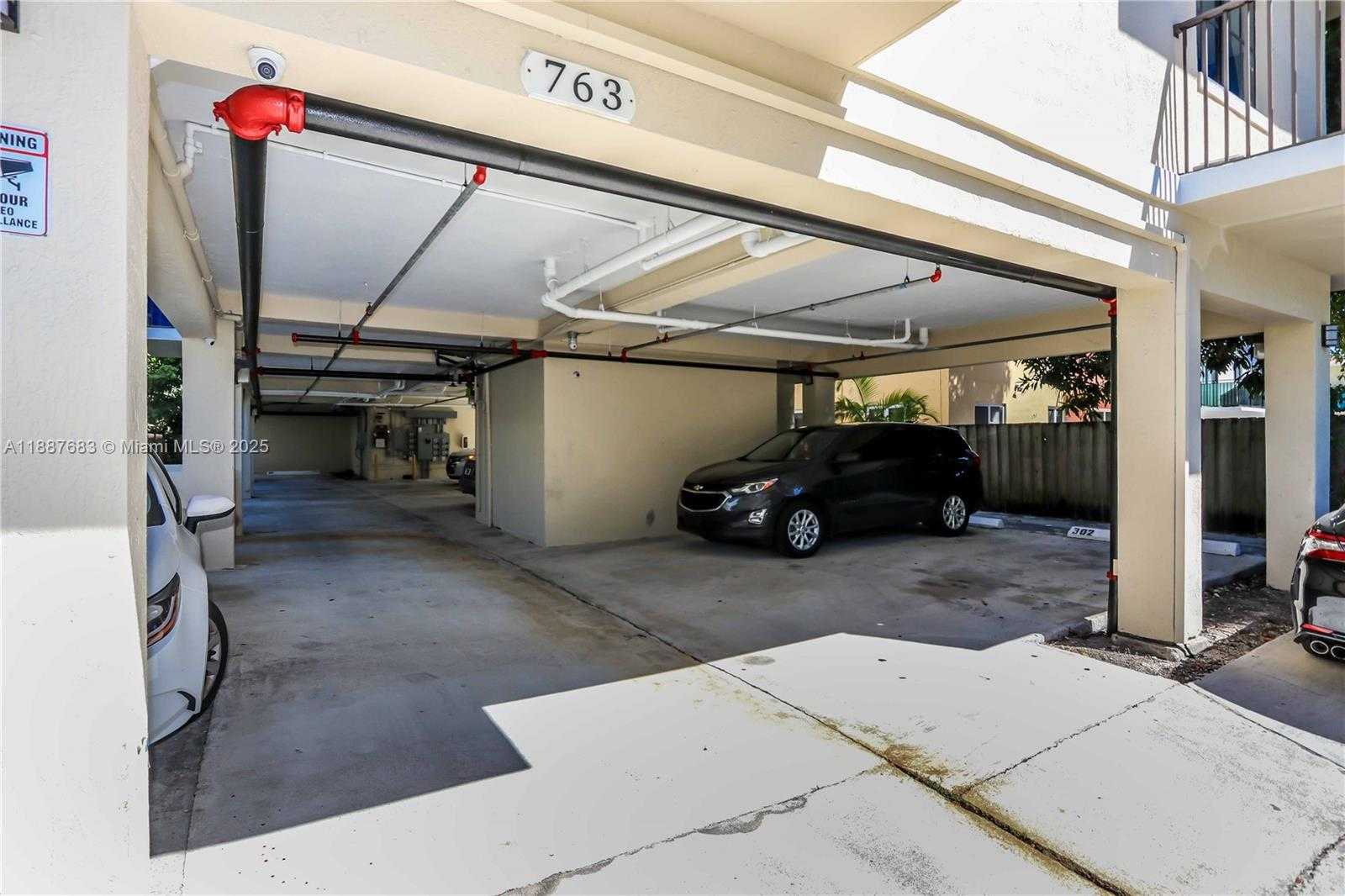 Small Image of 763 SOUTH WEST 5TH ST, Miami Number 31