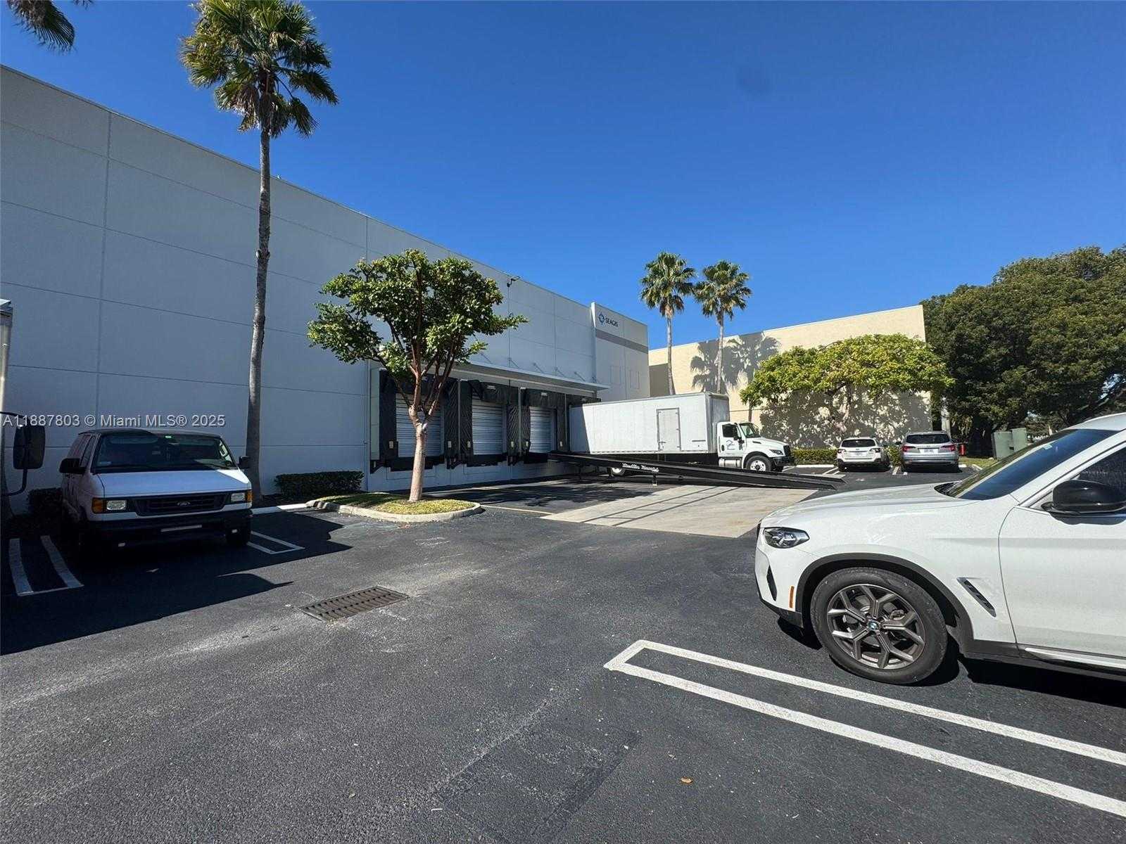 Small Image of 3450 NORTH WEST 115TH AVE, Doral Number 17