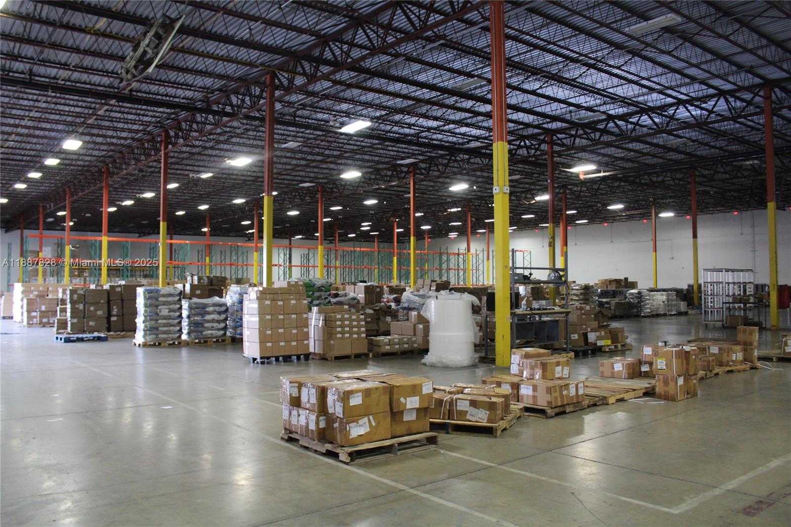 Small Image of 3450 NORTH WEST 115TH AVE, Doral Number 4