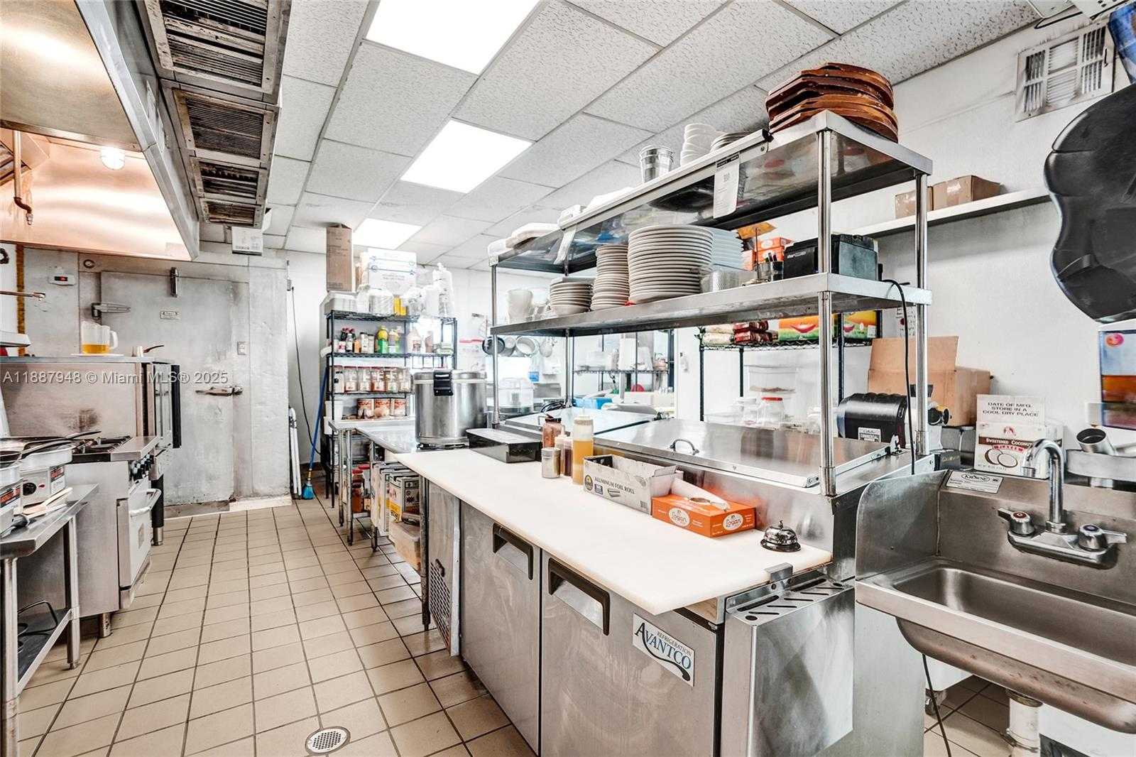 Small Image of 1100 NORTH EAST 4TH AVE #1-2, Fort Lauderdale Number 27