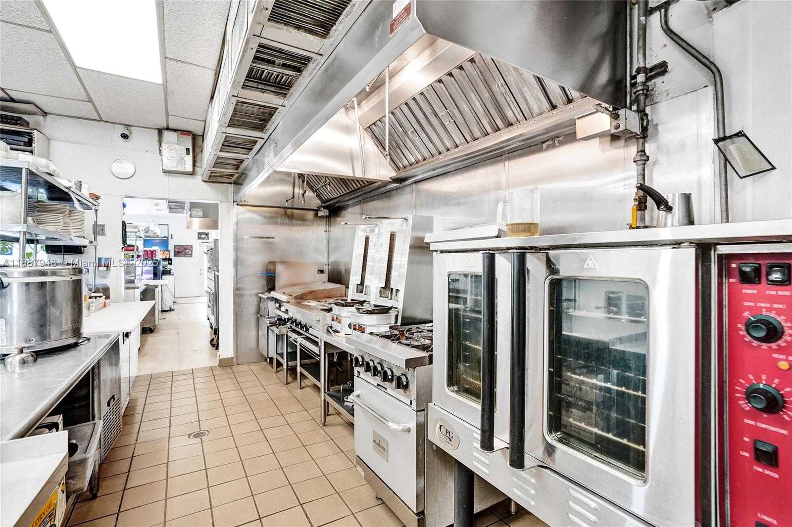 Small Image of 1100 NORTH EAST 4TH AVE #1-2, Fort Lauderdale Number 29