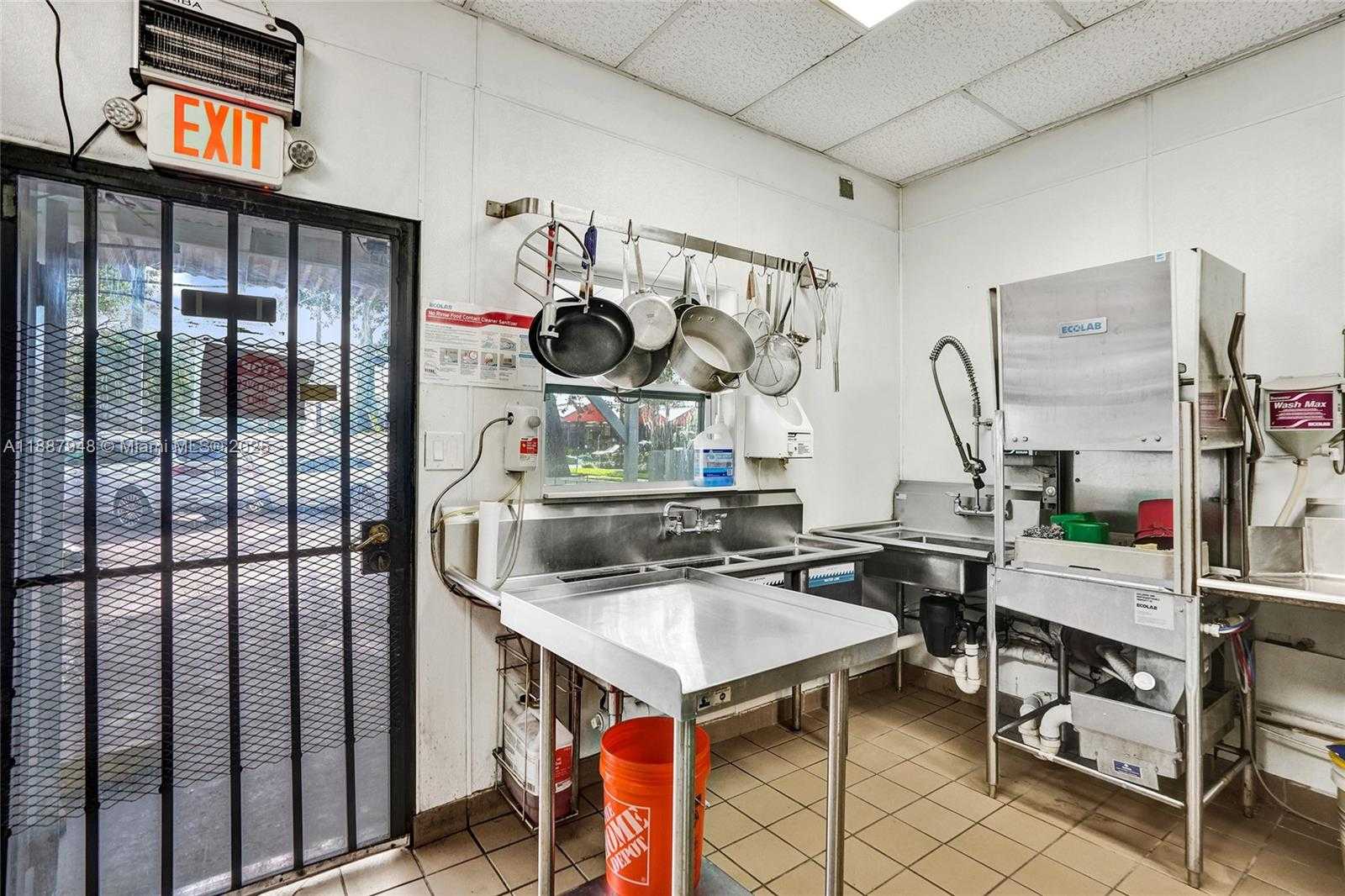 Small Image of 1100 NORTH EAST 4TH AVE #1-2, Fort Lauderdale Number 35
