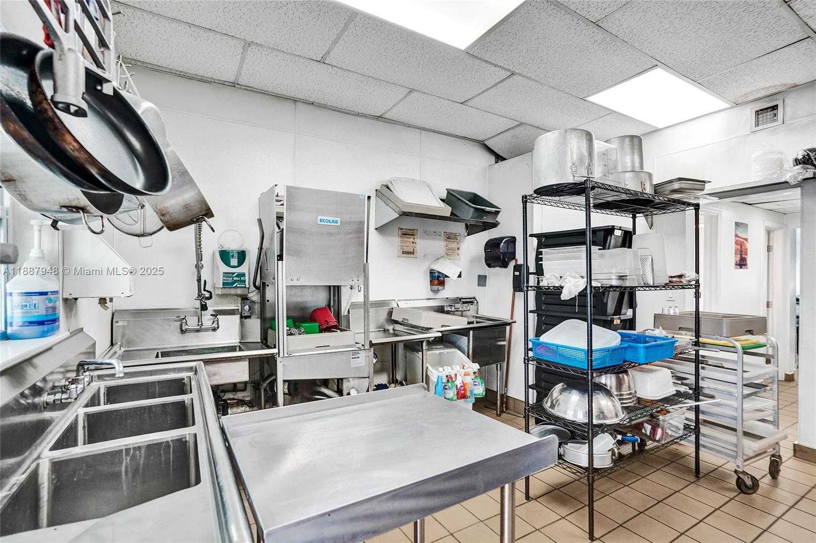 Small Image of 1100 NORTH EAST 4TH AVE #1-2, Fort Lauderdale Number 37