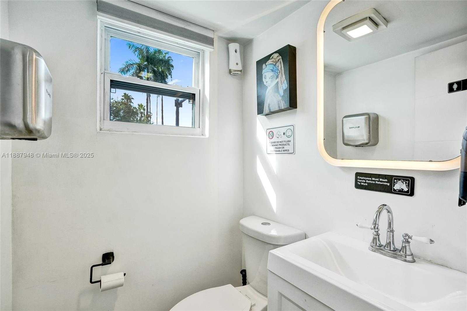 Small Image of 1100 NORTH EAST 4TH AVE #1-2, Fort Lauderdale Number 38