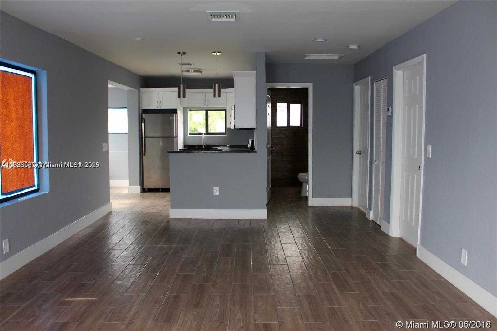 Small Image of 107 WEST PEMBROKE RD, Hallandale Beach Number 5
