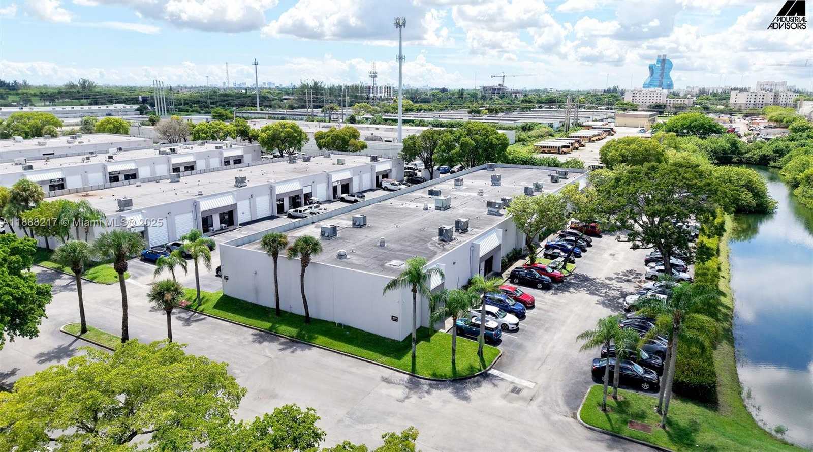 Small Image of 4131 SOUTH WEST 47TH AVE #1407-1408, Davie Number 4