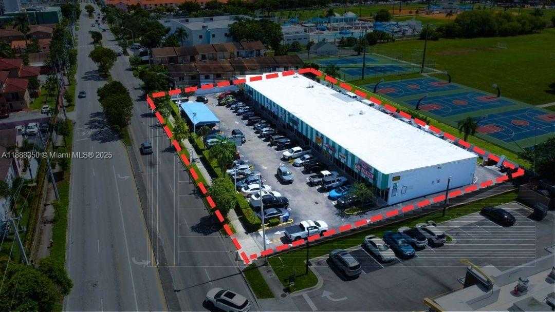 Small Image of 2350 WEST 60TH ST #16, Hialeah Number 4