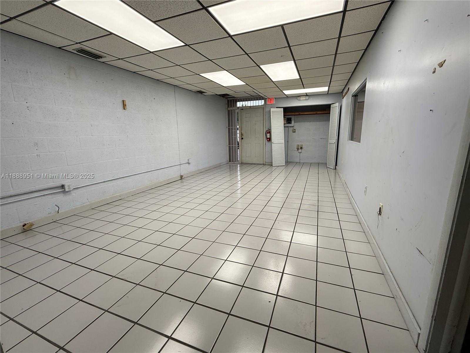 Small Image of 12119 SOUTH WEST 131ST AVE, Miami Number 6