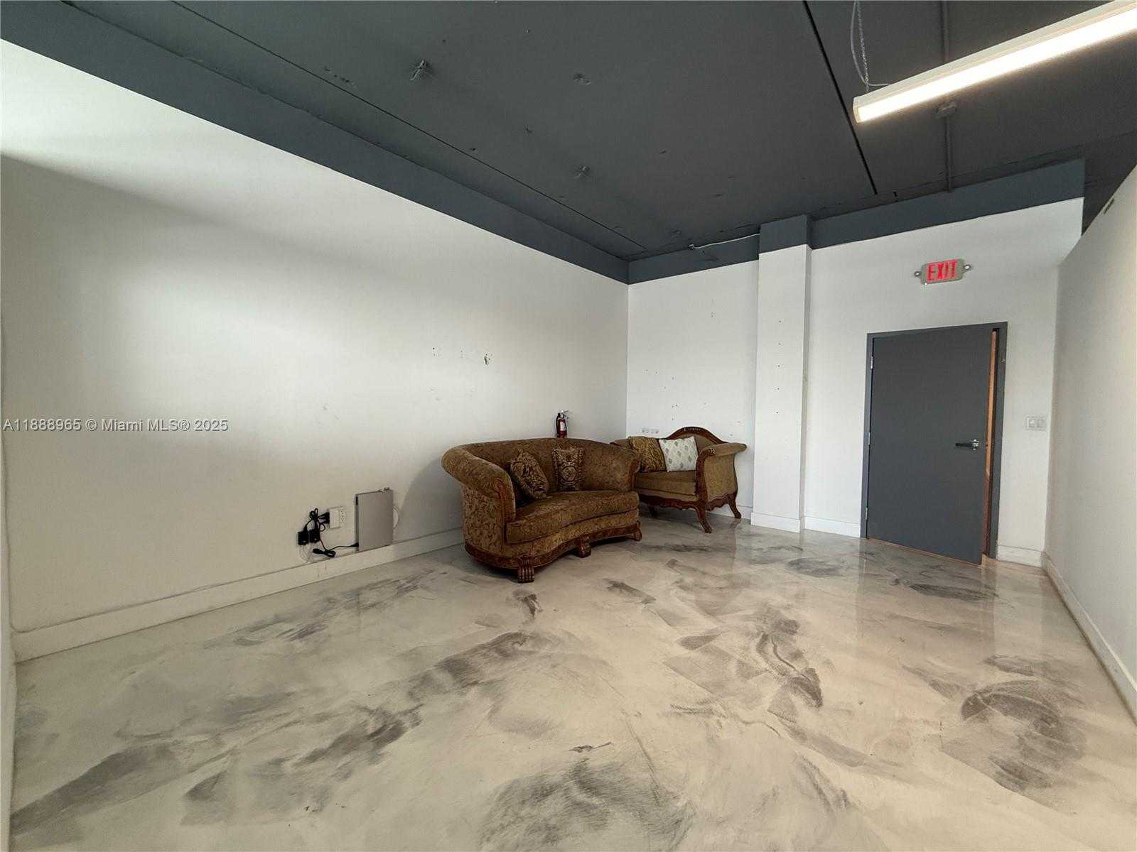 Small Image of 42 NORTH WEST 27TH AVE #302, Miami Number 3