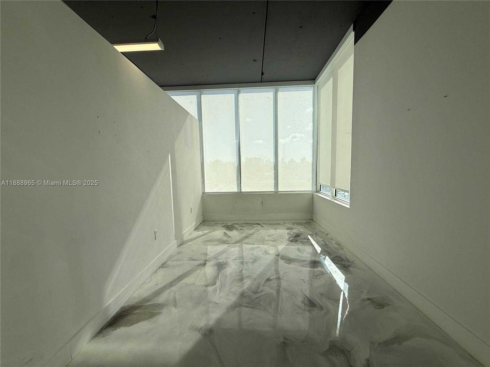 Small Image of 42 NORTH WEST 27TH AVE #302, Miami Number 6