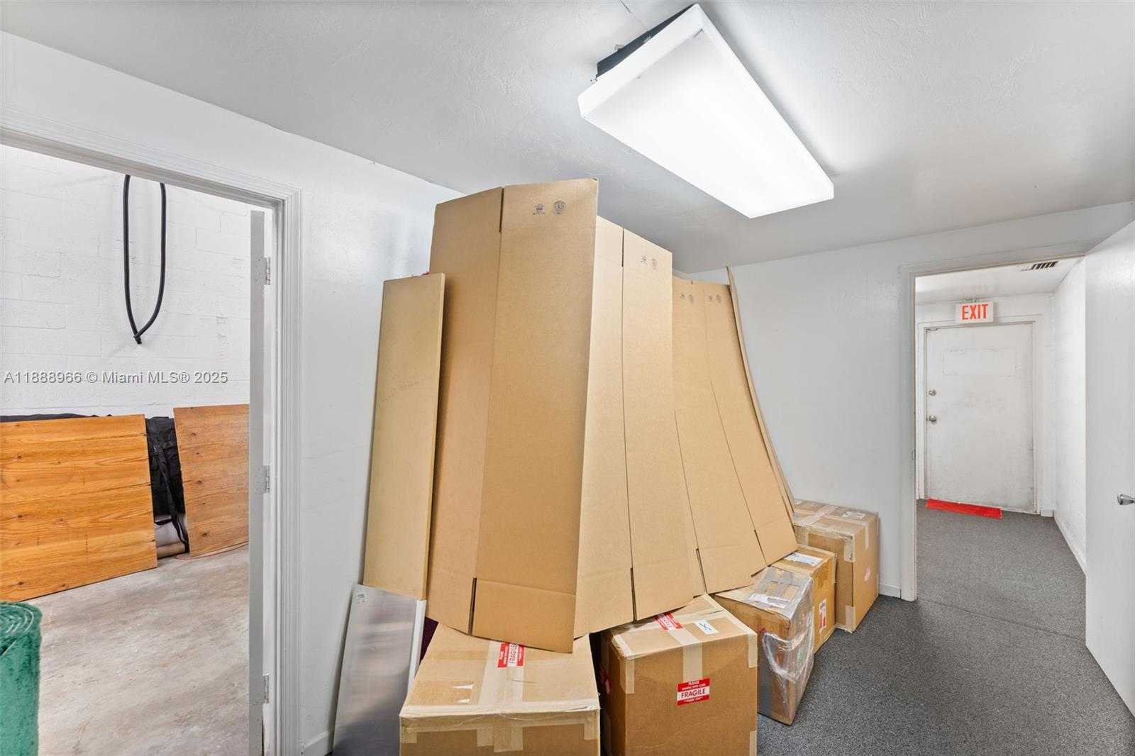 Small Image of 13828 SOUTH WEST 142ND AVE #13828, Miami Number 17