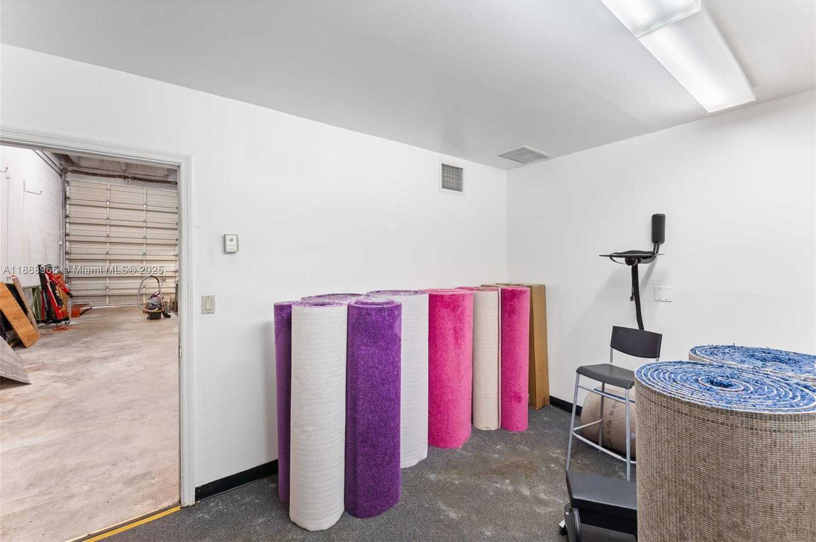 Small Image of 13828 SOUTH WEST 142ND AVE #13828, Miami Number 20