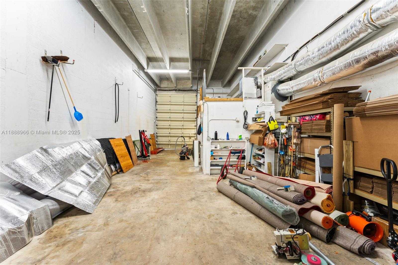 Small Image of 13828 SOUTH WEST 142ND AVE #13828, Miami Number 22