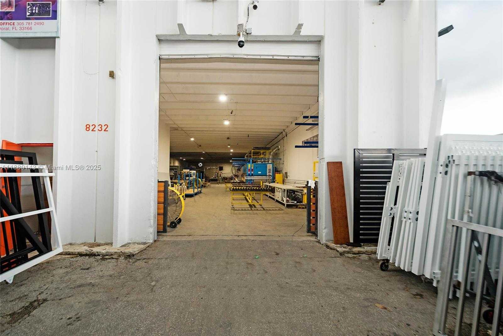 Small Image of 8230 NORTH WEST 56TH ST, Doral Number 10