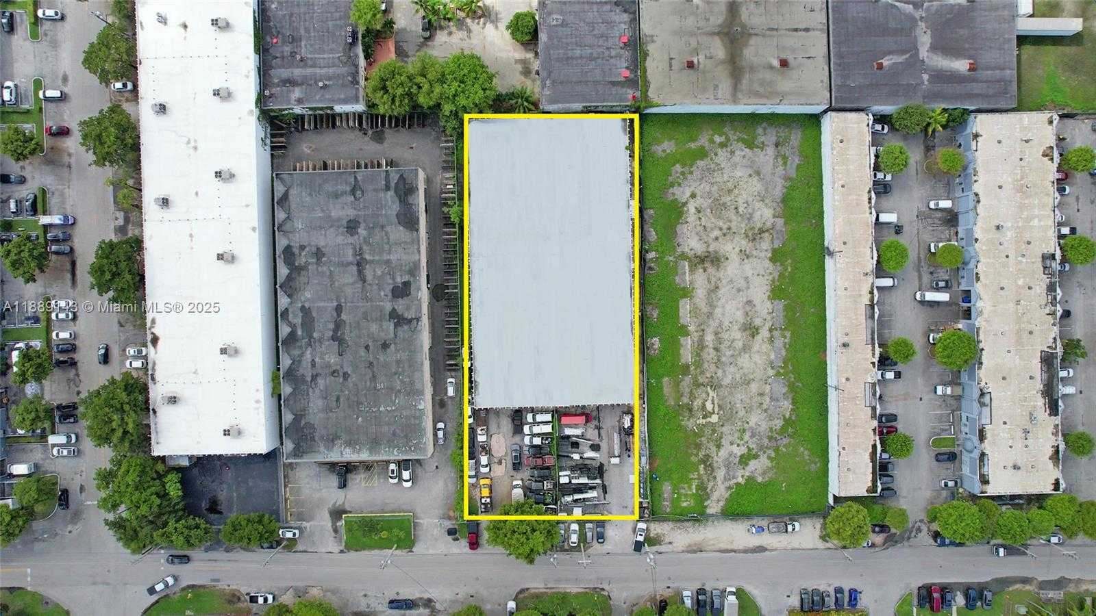 Small Image of 8230 NORTH WEST 56TH ST, Doral Number 11