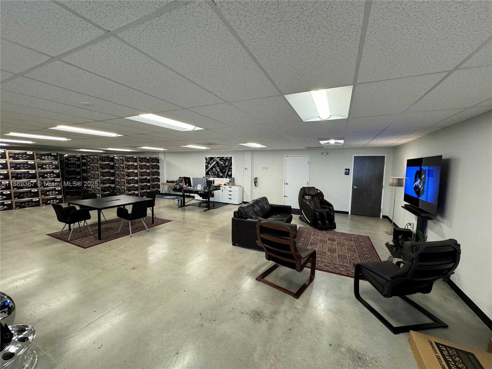 Small Image of 8565 WEST 44TH AVE #102, Hialeah Number 6