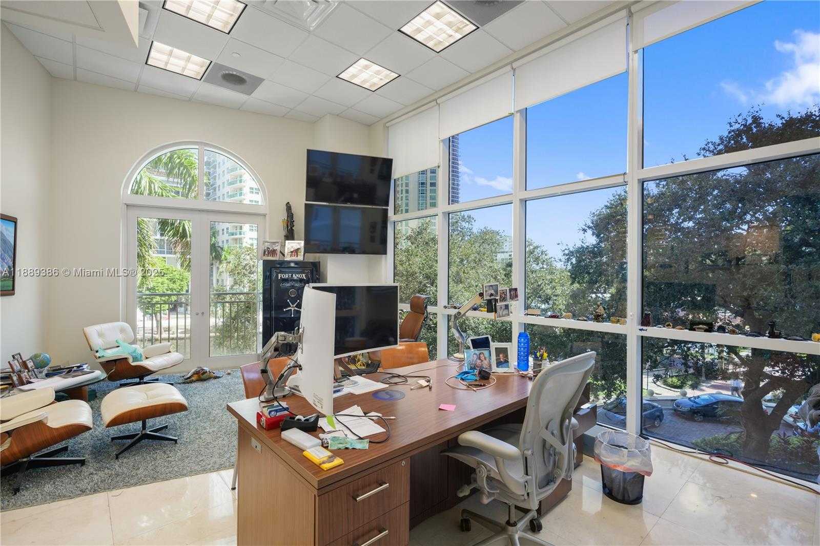 Small Image of Fort Lauderdale Number 21