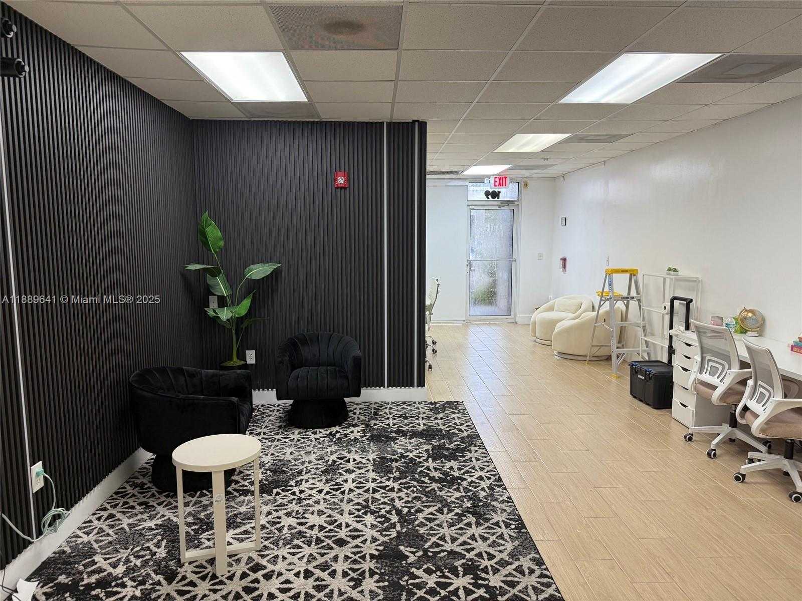 Small Image of 17670 NORTH WEST 78TH AVE #109, Hialeah Number 8