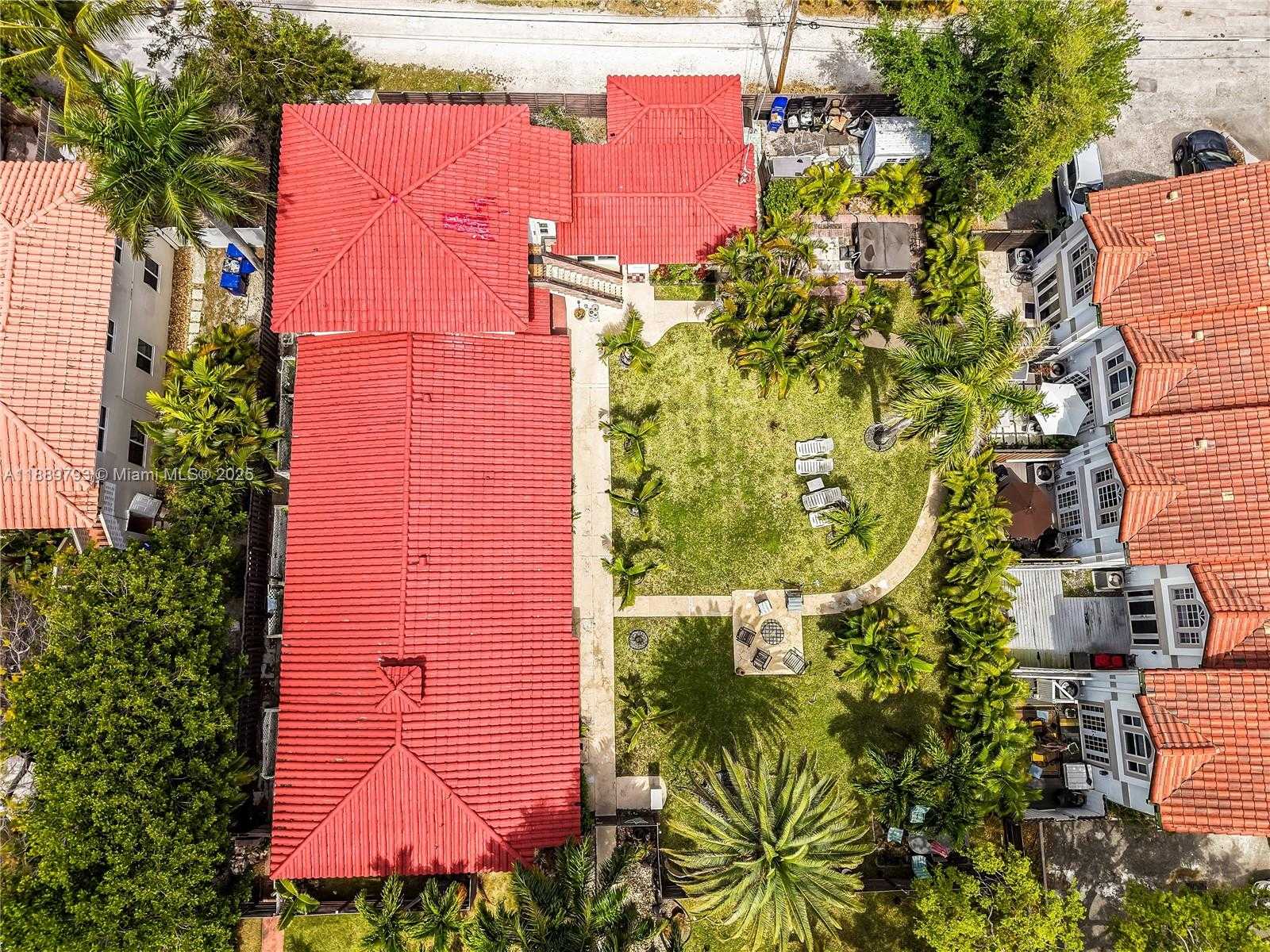 Small Image of 2625 NORTH EAST 13TH CT, Fort Lauderdale Number 26
