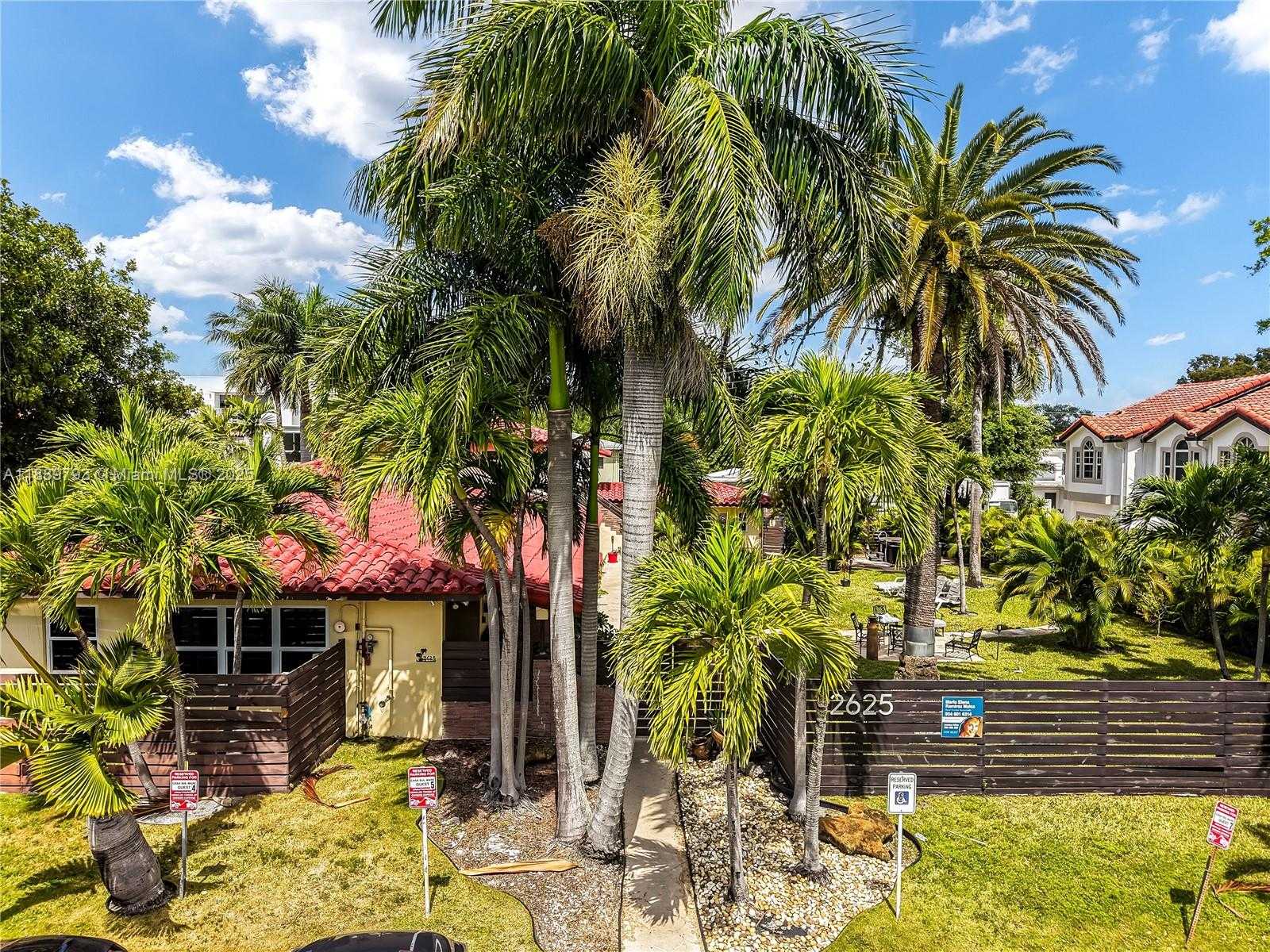 Small Image of 2625 NORTH EAST 13TH CT, Fort Lauderdale Number 4