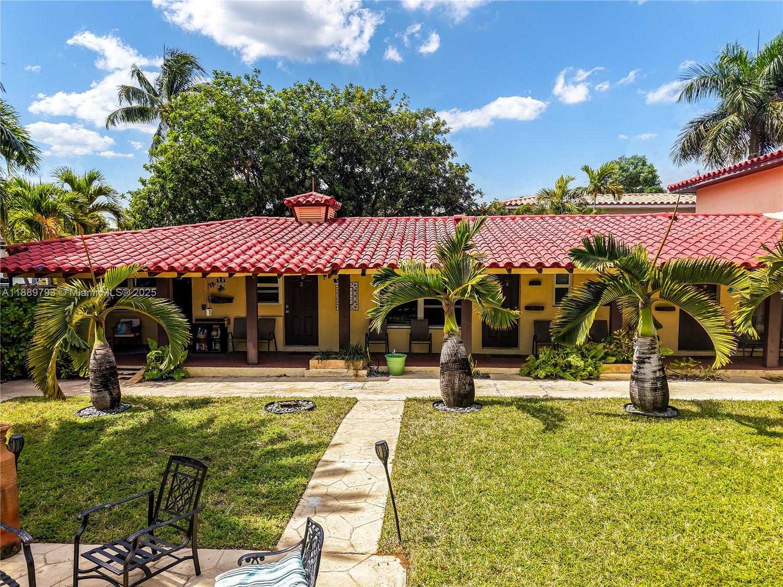 Small Image of 2625 NORTH EAST 13TH CT, Fort Lauderdale Number 8