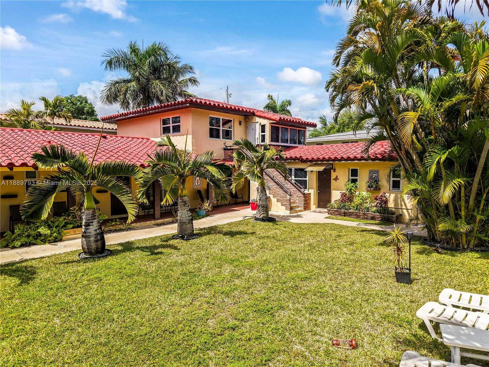 Small Image of 2625 NORTH EAST 13TH CT, Fort Lauderdale Number 9