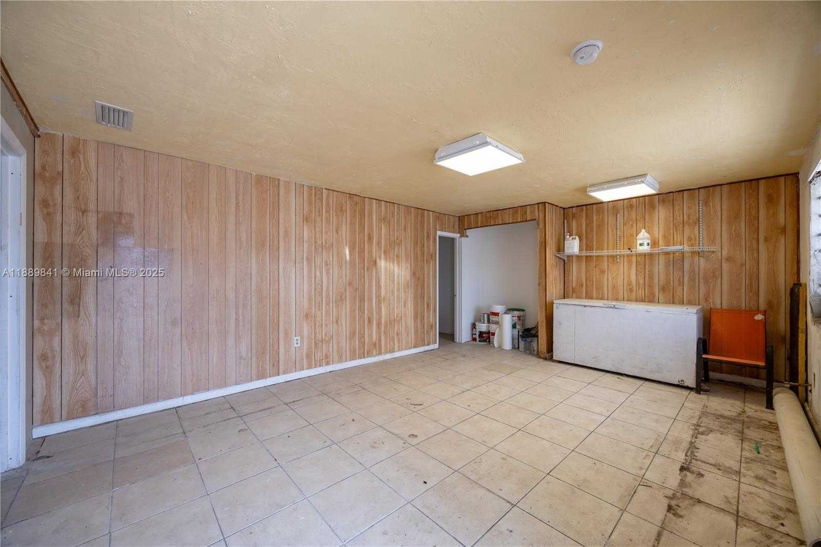 Small Image of 683 WEST 26TH ST, Hialeah Number 12