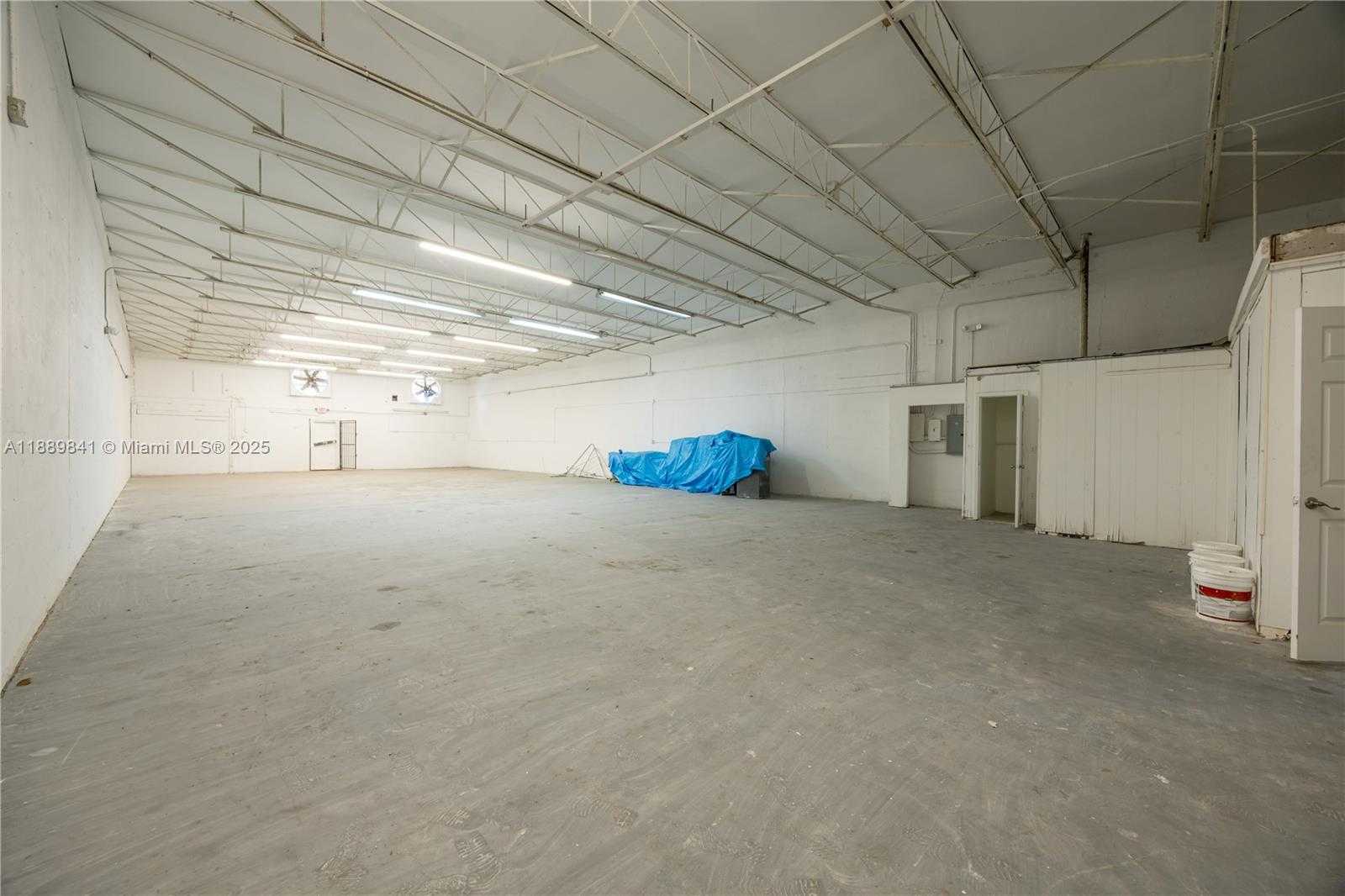 Small Image of 683 WEST 26TH ST, Hialeah Number 20