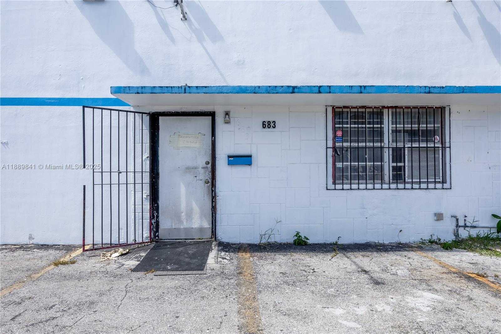 Small Image of 683 WEST 26TH ST, Hialeah Number 4