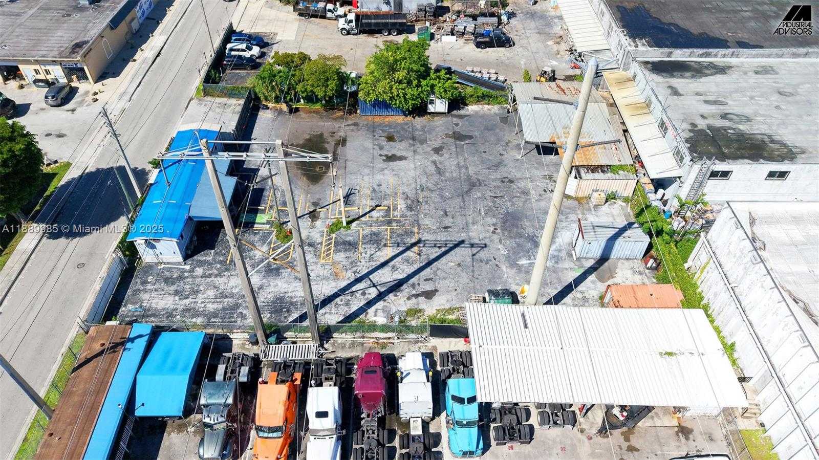 Small Image of 9855 NORTH WEST 80TH AVE, Hialeah Gardens Number 11