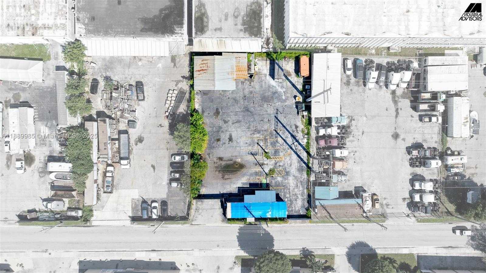 Small Image of 9855 NORTH WEST 80TH AVE, Hialeah Gardens Number 4