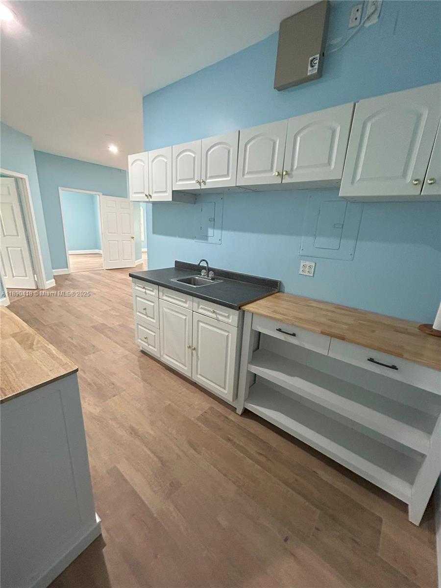 Small Image of 1766 20TH AVE #3, Vero Beach Number 11