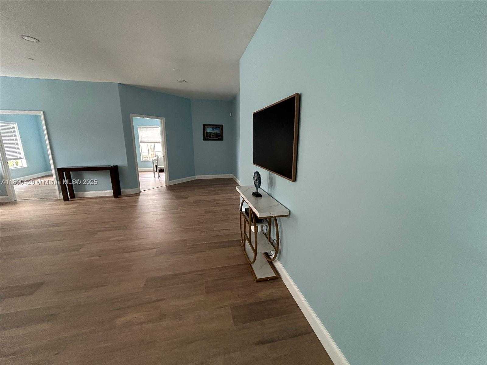 Small Image of 1766 20TH AVE #4, Vero Beach Number 10