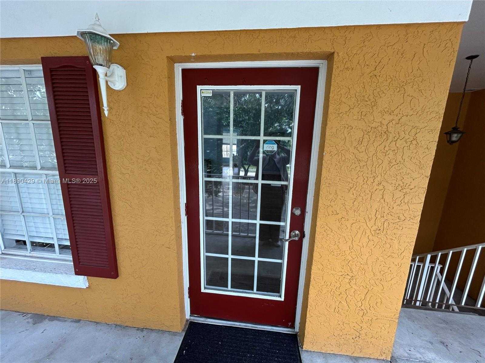 Small Image of 1766 20TH AVE #4, Vero Beach Number 2